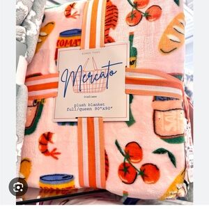IN Search of this Mercato Italian Market Throw Blanket!!!